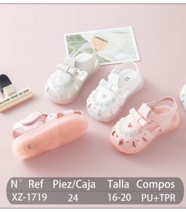 SANDALIA DE NIÑA XZ-1719