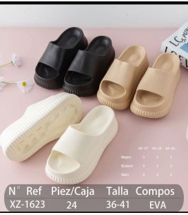 CHANCLAS DE PISINA XZ-1623