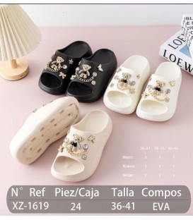 CHANCLAS DE PISINA XZ-1619