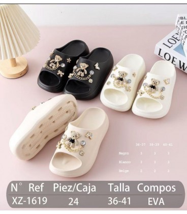 CHANCLAS DE PISINA XZ-1619