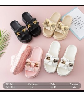 CHANCLAS DE PISINA XZ-1443