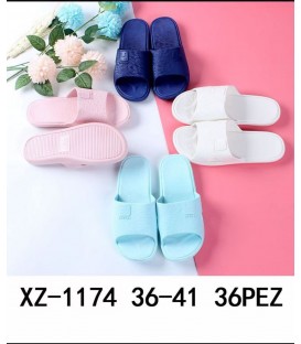 CHANCLAS DE PISINA XZ-1174