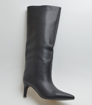BOTA CLS-573
