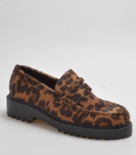 ZAPATOS GQ8-061