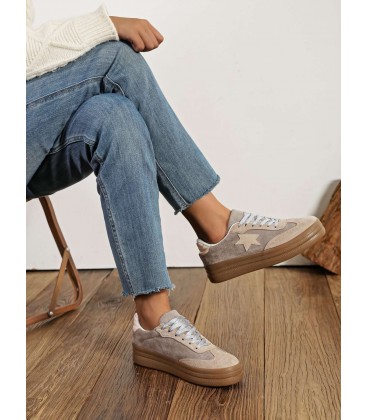 ZAPATILLAS YB0380