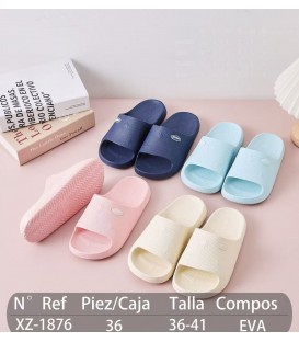 CHANCLAS DE PISINA XZ-1876