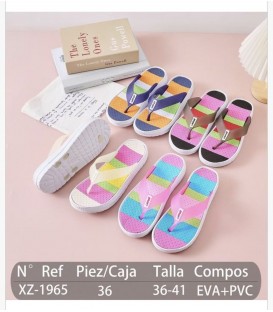 CHANCLAS DE PISINA XZ-1965