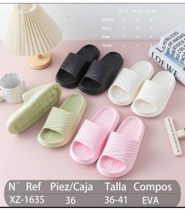 CHANCLAS DE PISINA XZ-1635