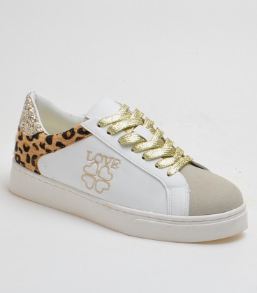 ZAPATILLAS HS5906