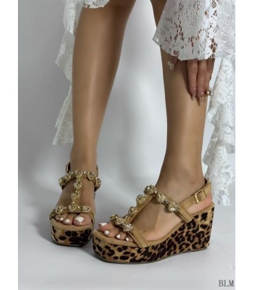 SANDALIA DE TACON J2945 BLM