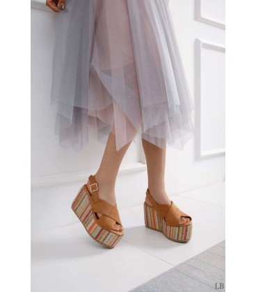 SANDALIA DE TACON BYDJ9358 LB